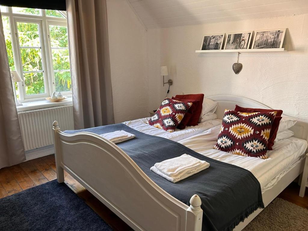 Skivarps Gästgivaregård - Housity