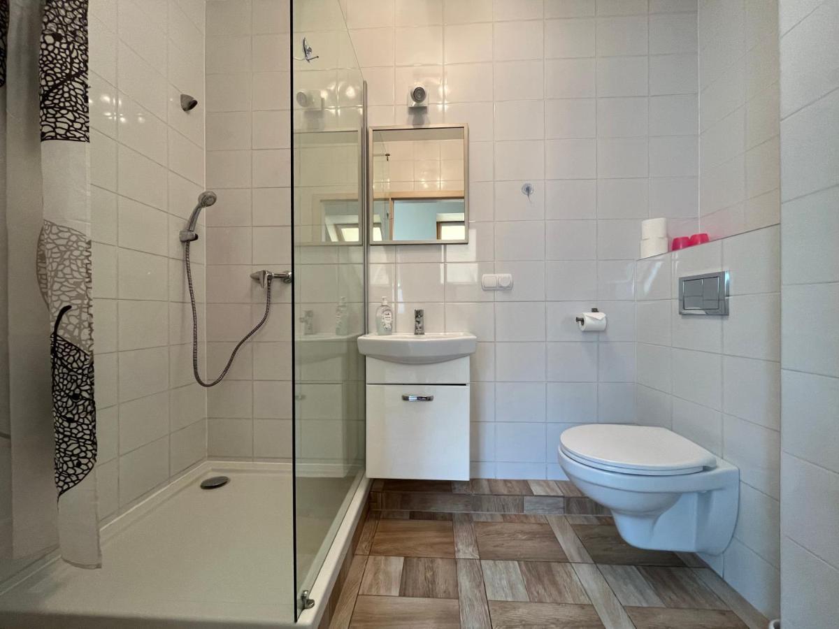 Koci Grzbiet Agroturystyka - Housity