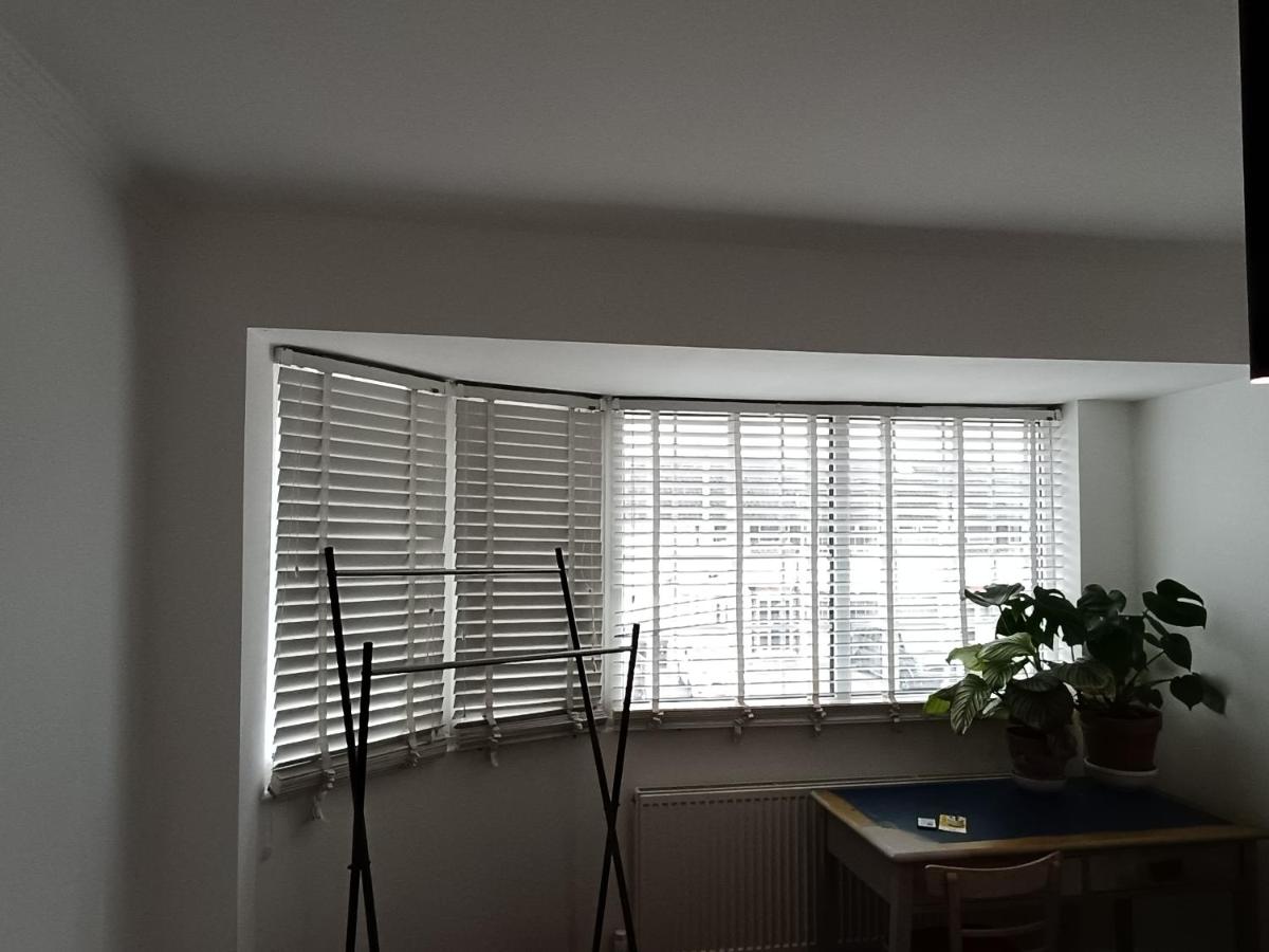 Spacious Luton Rooms - Housity