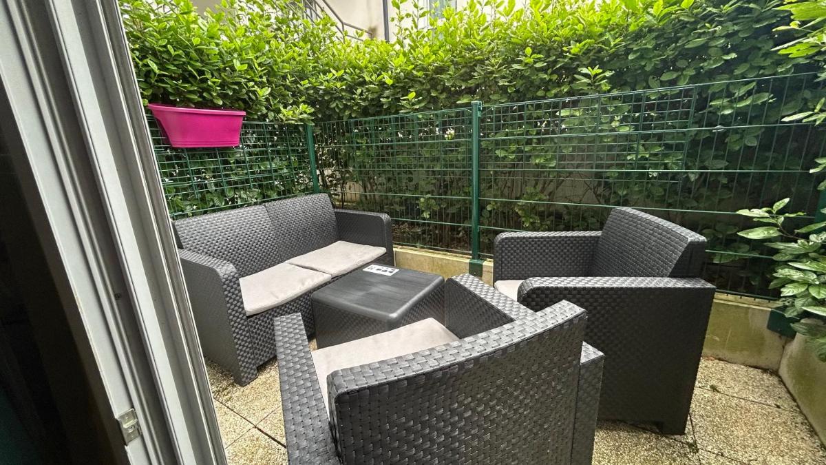 T2 Cosy Parking Proche Aéroport Orly Paris - Housity