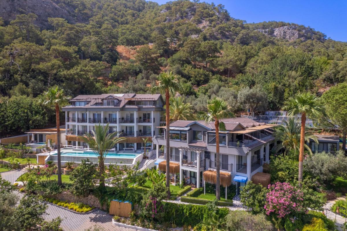 Morina Deluxe Hotel - Housity