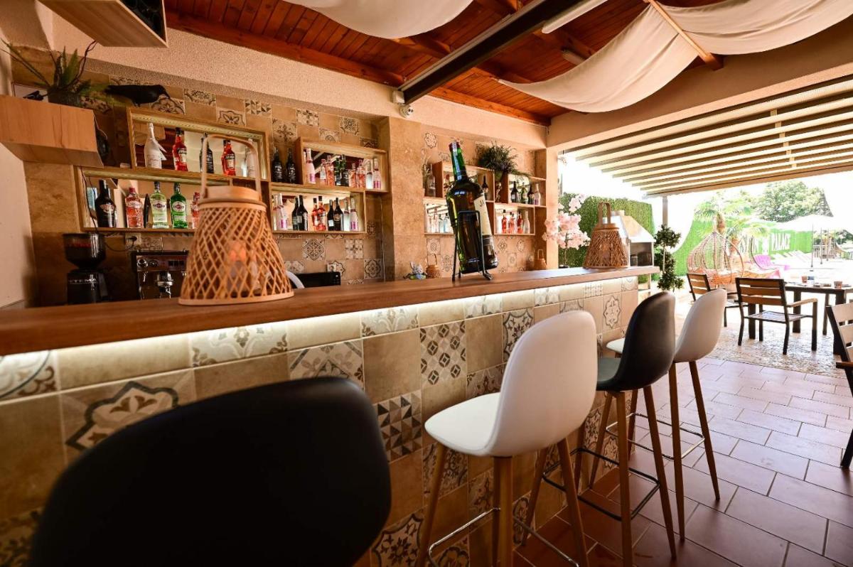 Kristin Palace - Housity