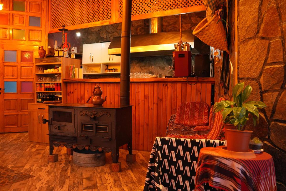 Puleri Suit Bungalow - Housity