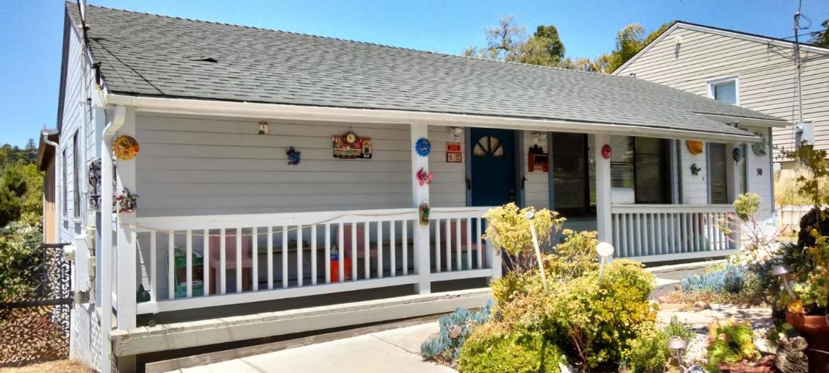 Cozy, Quiet Home in Family-Friendly Neighborhood! - Housity