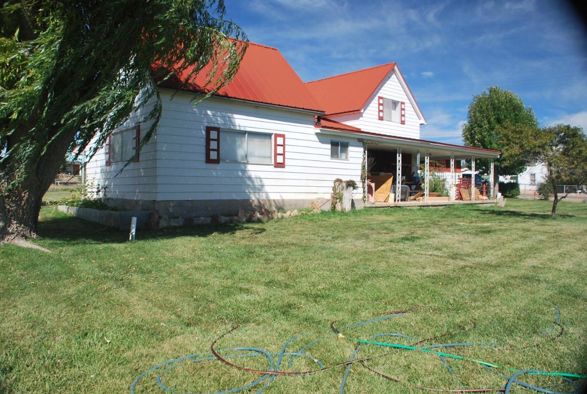 Dora's Country Cottage - Housity