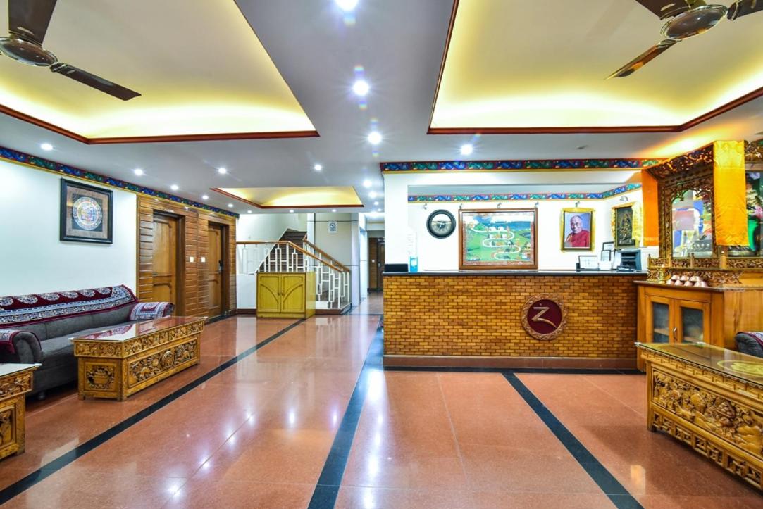 Hotel Zambala House - Housity