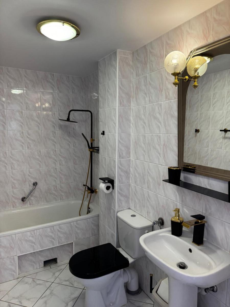 BUTIK Hotel 350m od plaży - Housity
