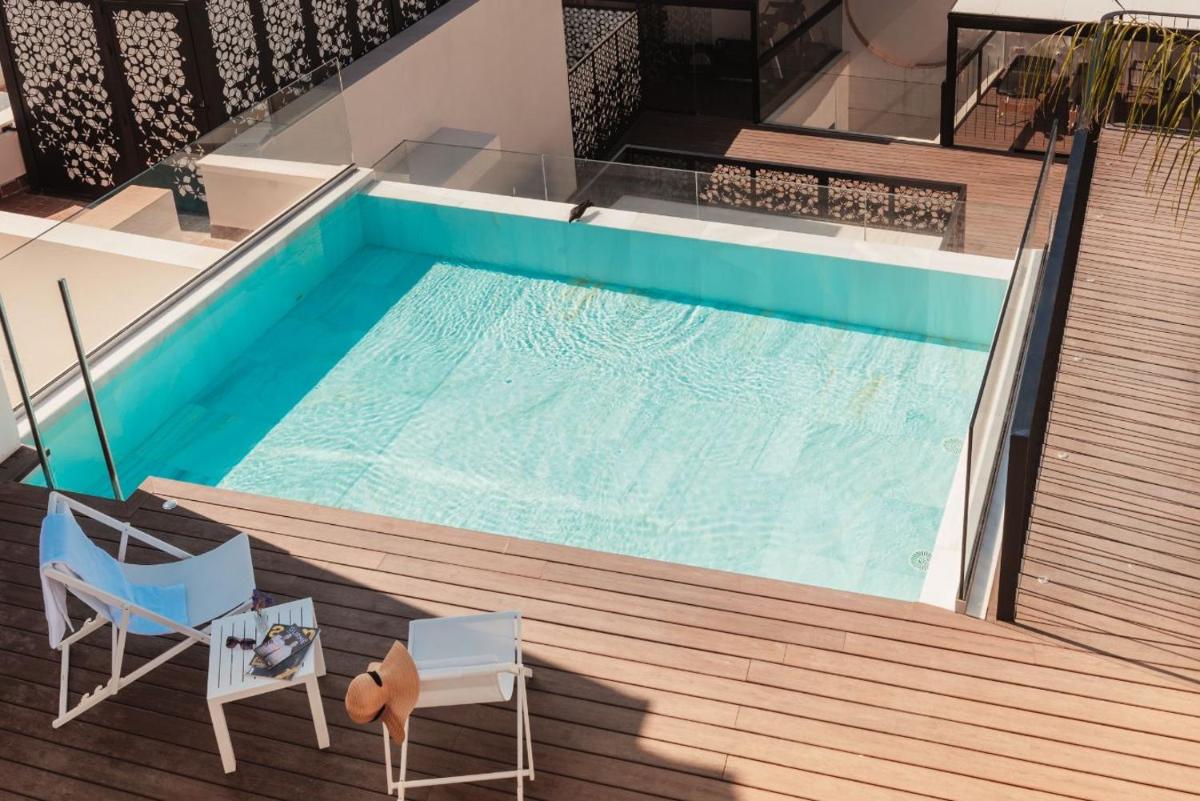 Piscina en o cerca de Vincci Selección Unuk 5 GL