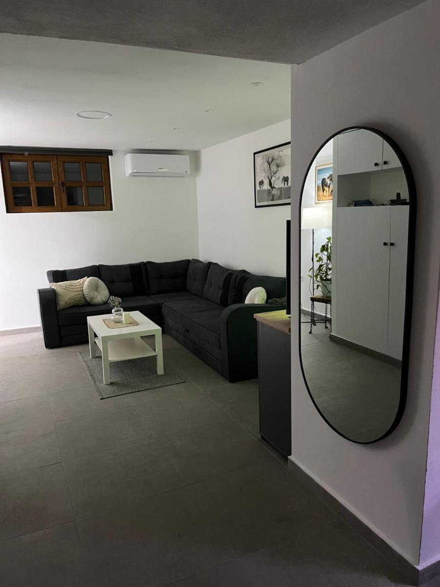 Stone House Chico - Housity