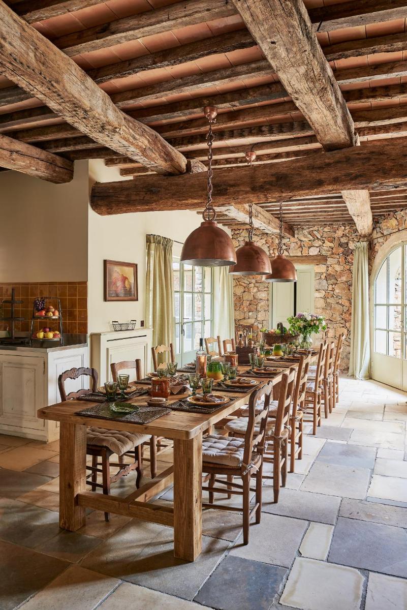 Coin salon dans l'établissement Château de Berne