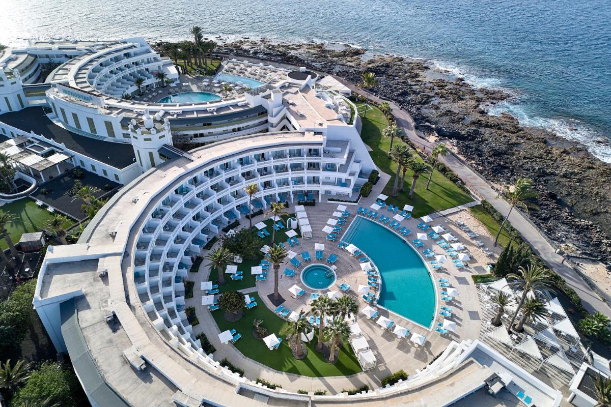 Piscina en o cerca de Iberostar Selection Lanzarote Park