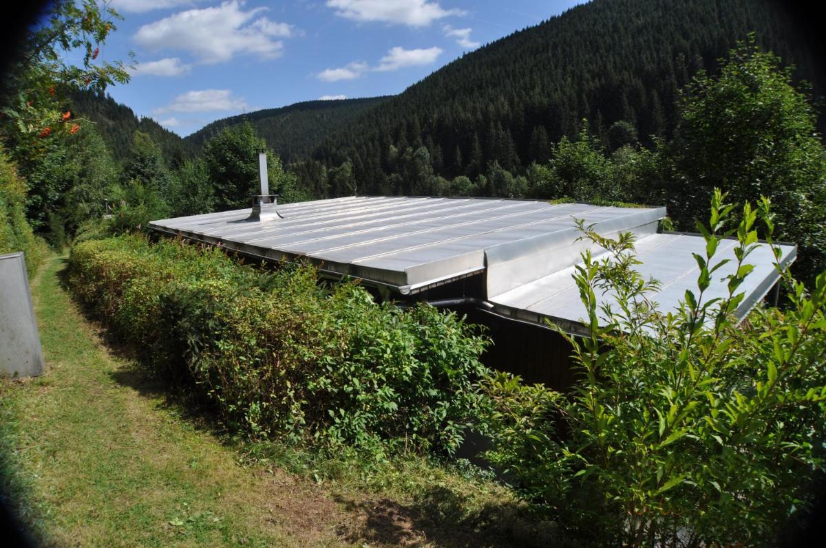 Ferienhaus WaldLuftin - Housity