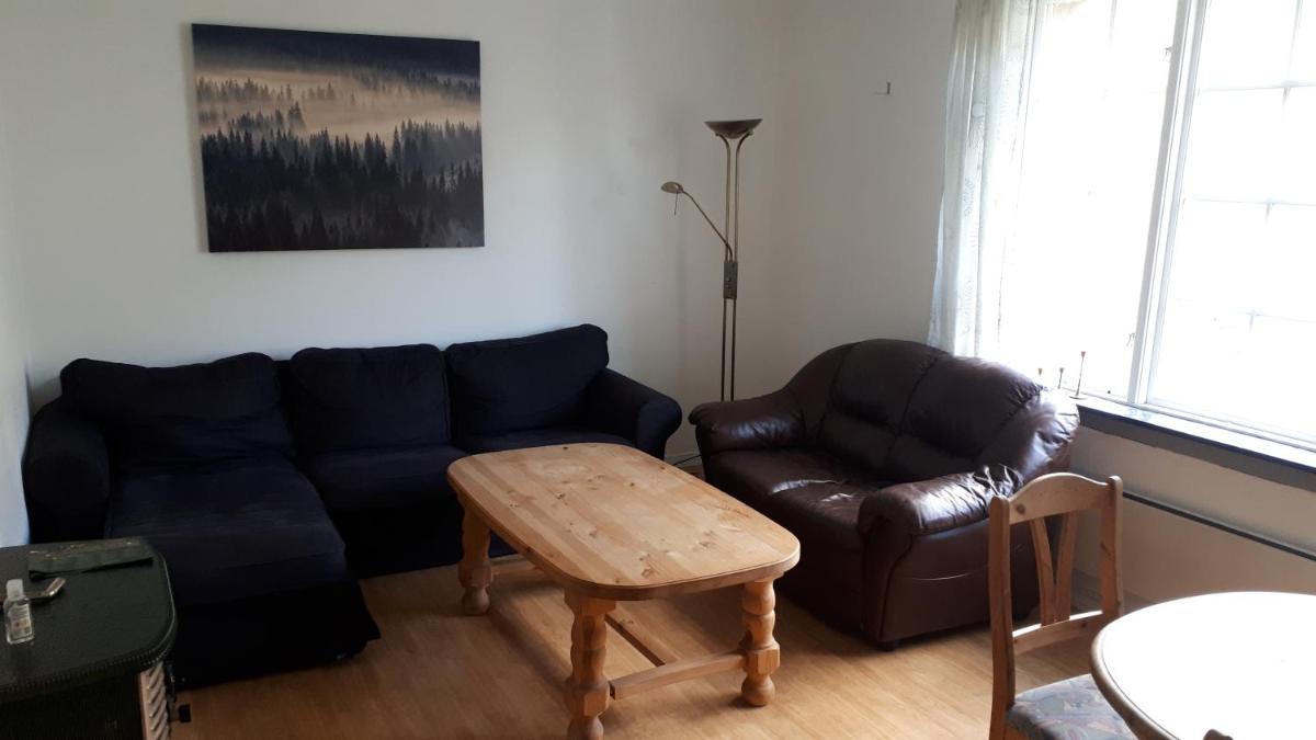 Fjordshelter vintage townhouse - Housity