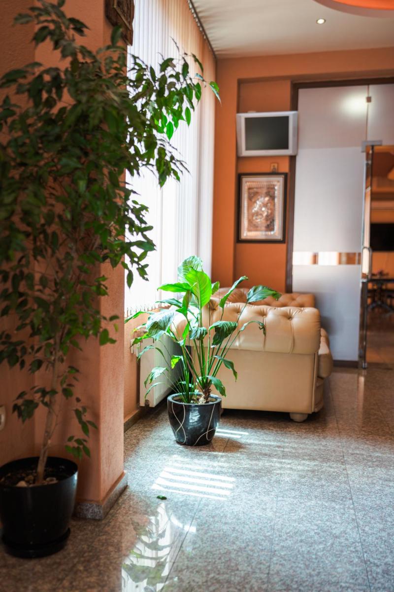 Sveti Georgi Hotel - Housity