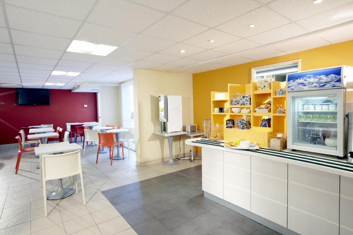 Premiere Classe Pau Est-Bizanos - Housity