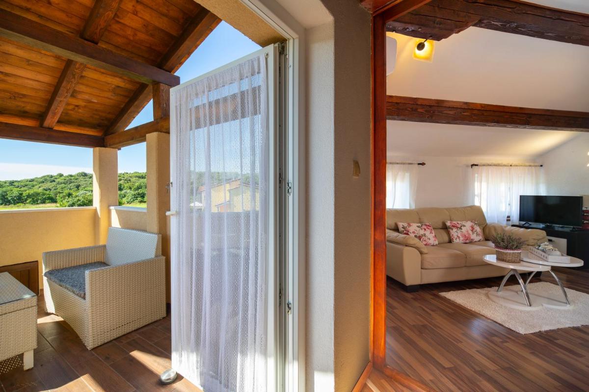 Apartman Viki Štinjan - Housity