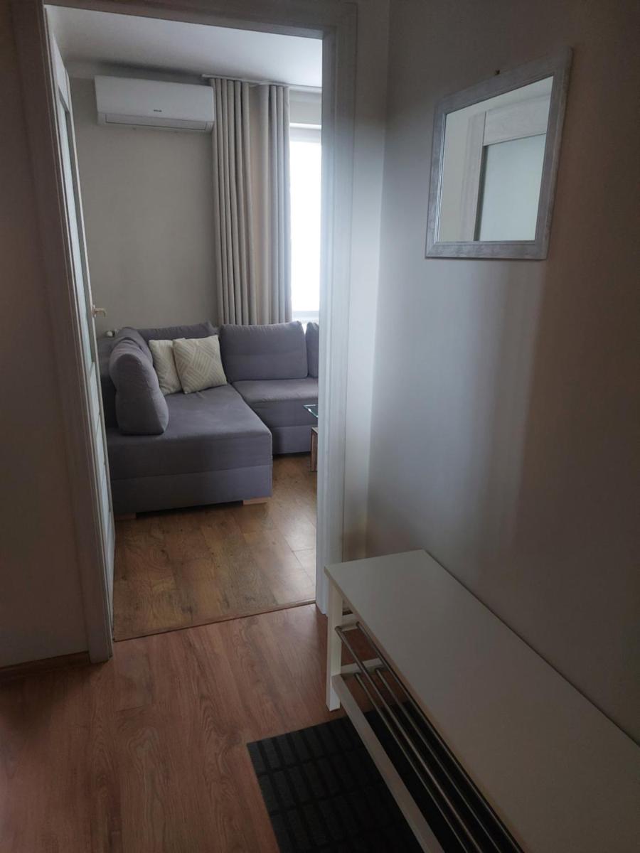 Przytulna i przestrzenna garsoniera- Centrum - Hizvo