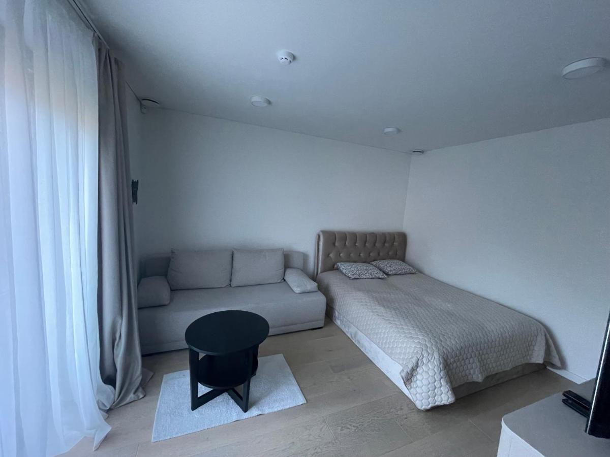 Pervalkos Jūra apartamentai - Hizvo