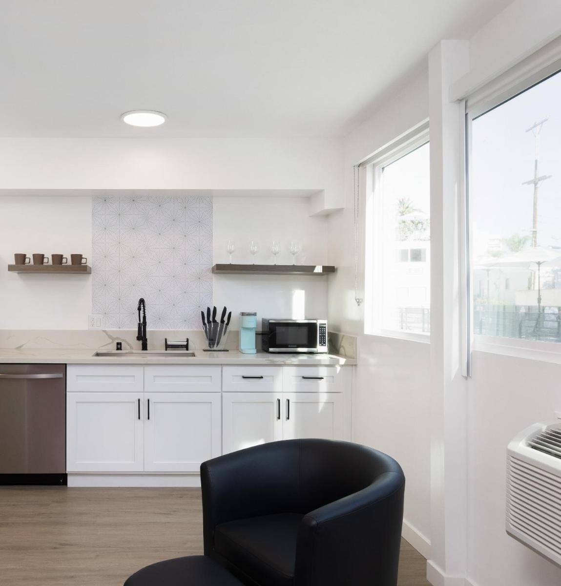 Fenix Hotel Hollywood - Housity