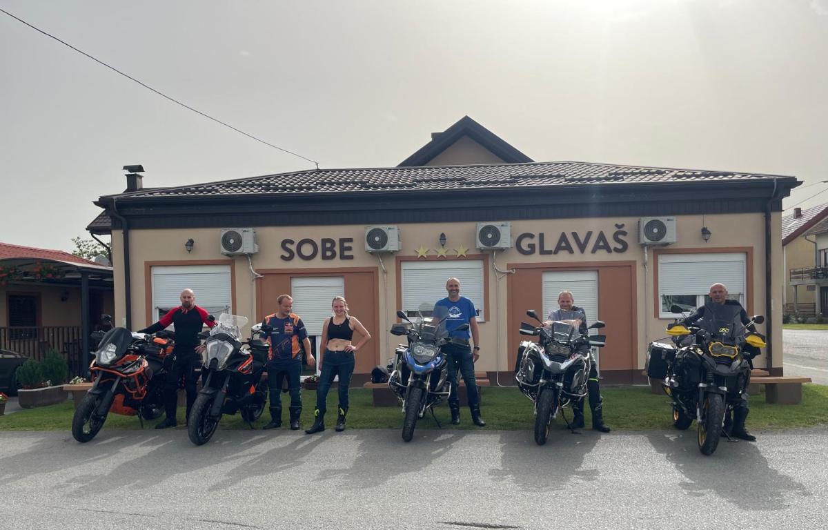 Sobe Glavaš - Housity