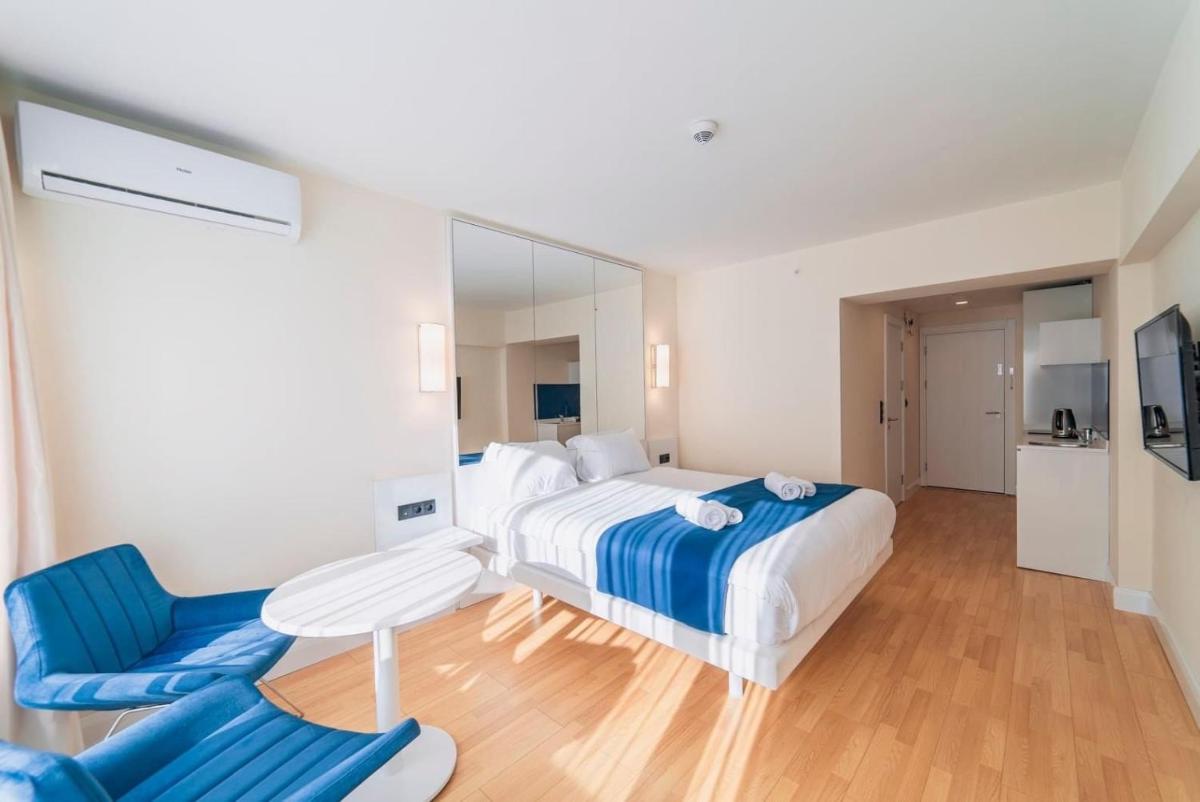 Batumi Orbi CiTy Panorama Sea View - Housity