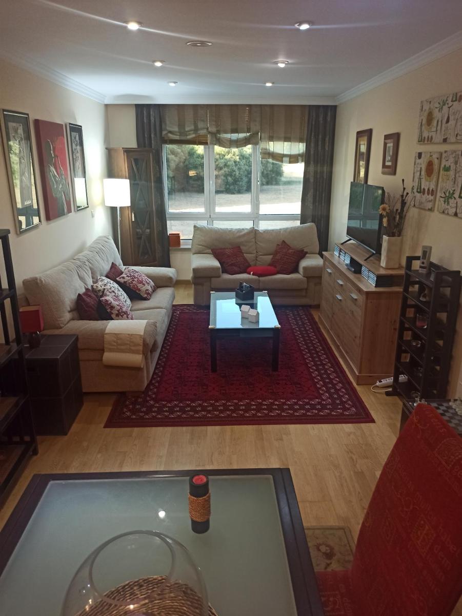 Piso cerca de Santiago de Compostela y Rias Baixas - Housity