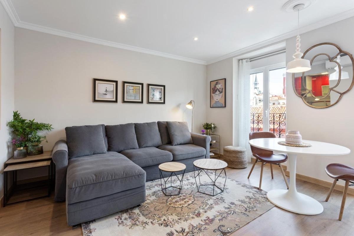 Elegant 1 Bedroom Apartment in the heart of Centro - Housity