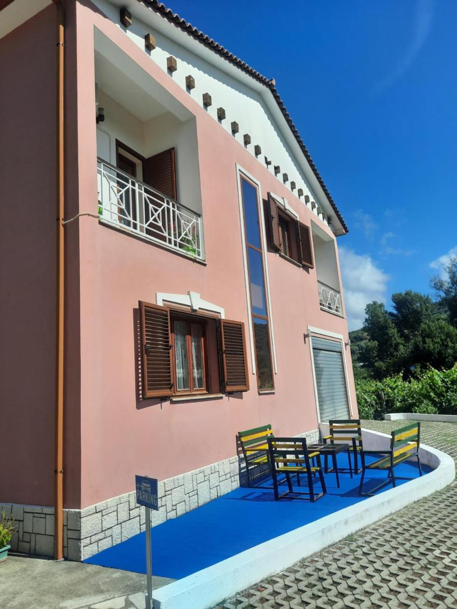 Guesthouse Ndroq - Housity