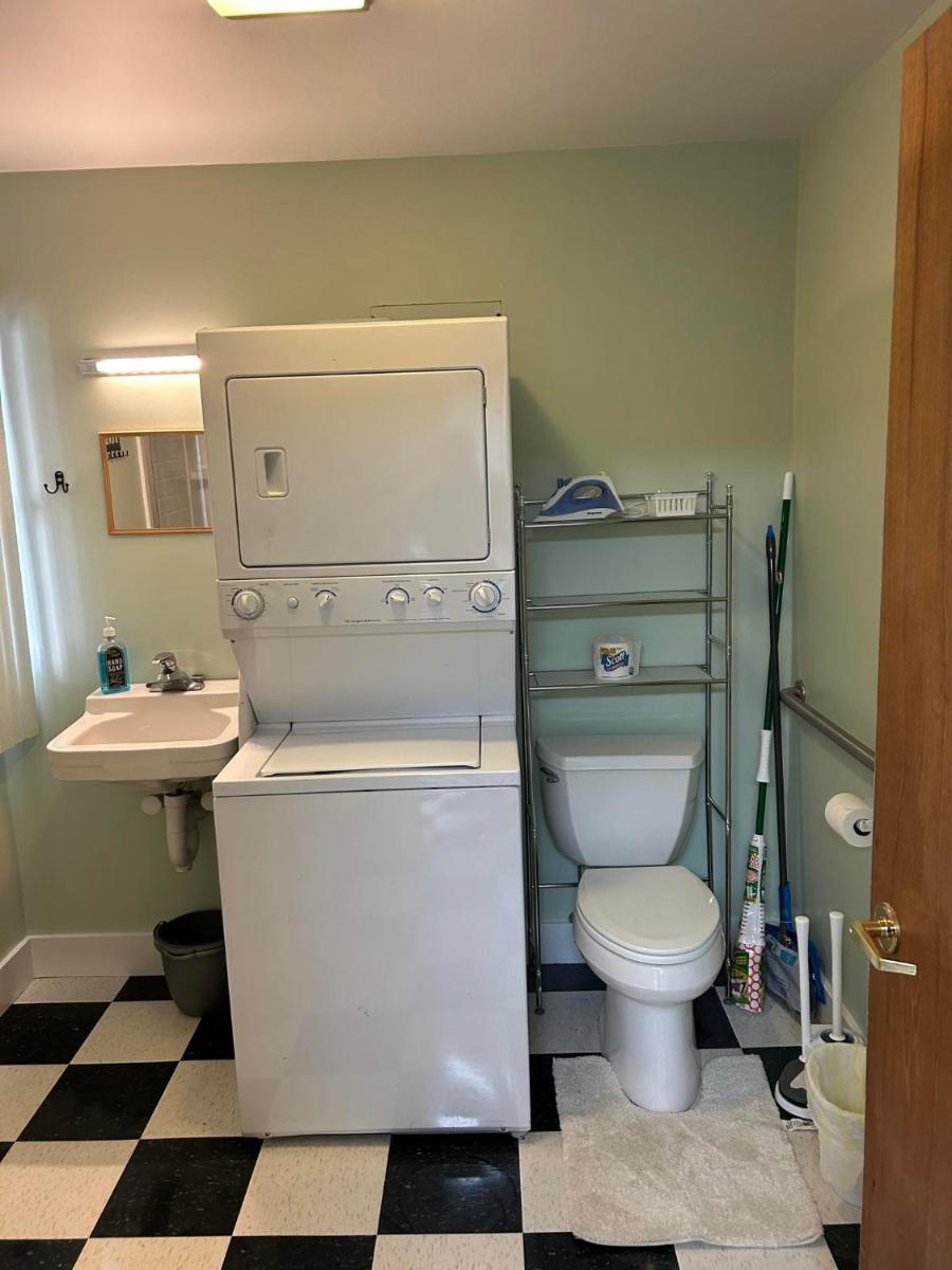 Adirondack Spirit - Housity