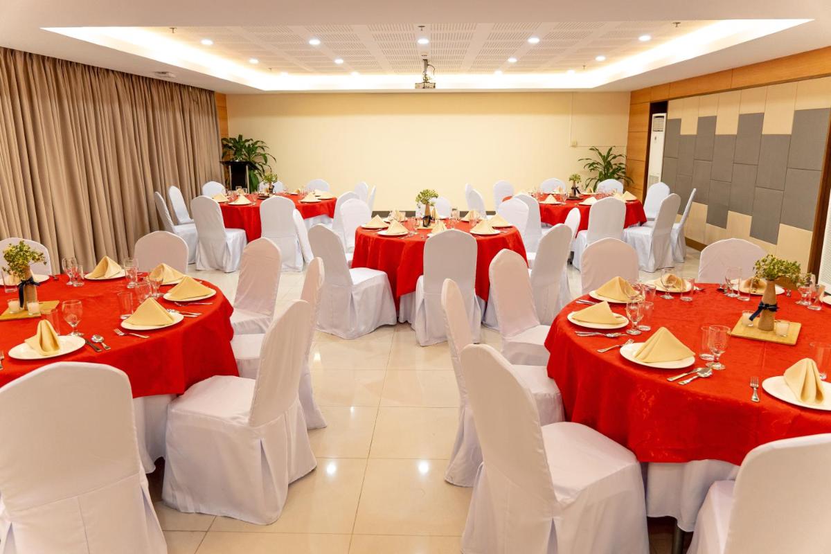 Suitetrails - DCCCO Hotel