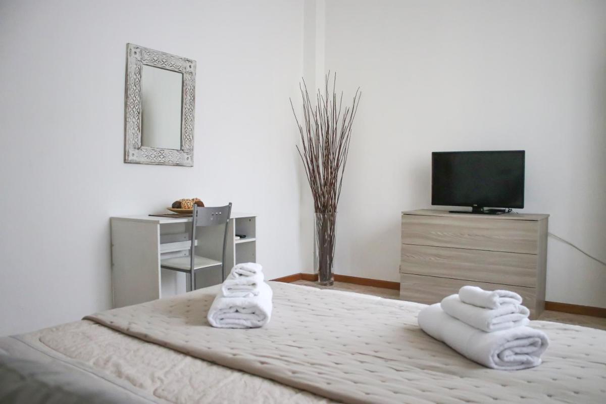 SM Hospitality LAGHI - Housity