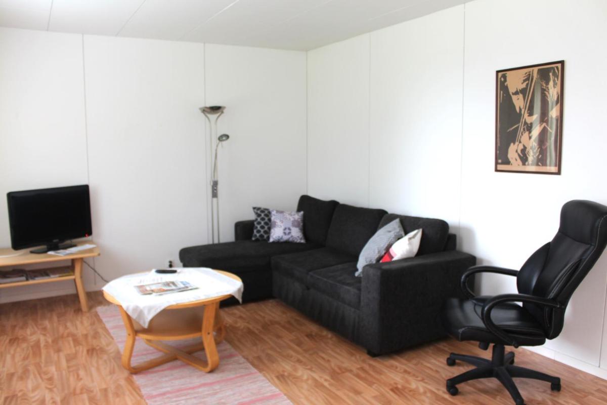 Salonkylän koulu - Housity