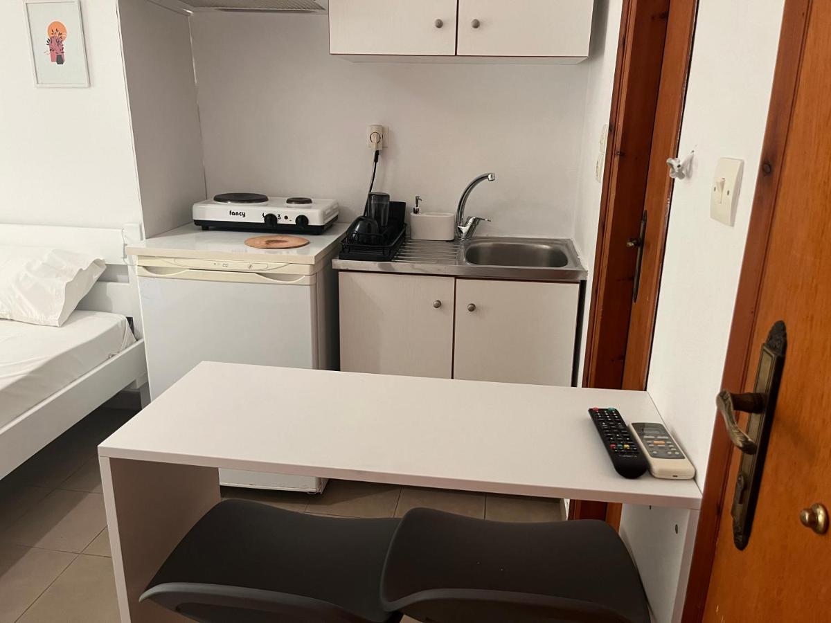 Ermou Studios - Housity