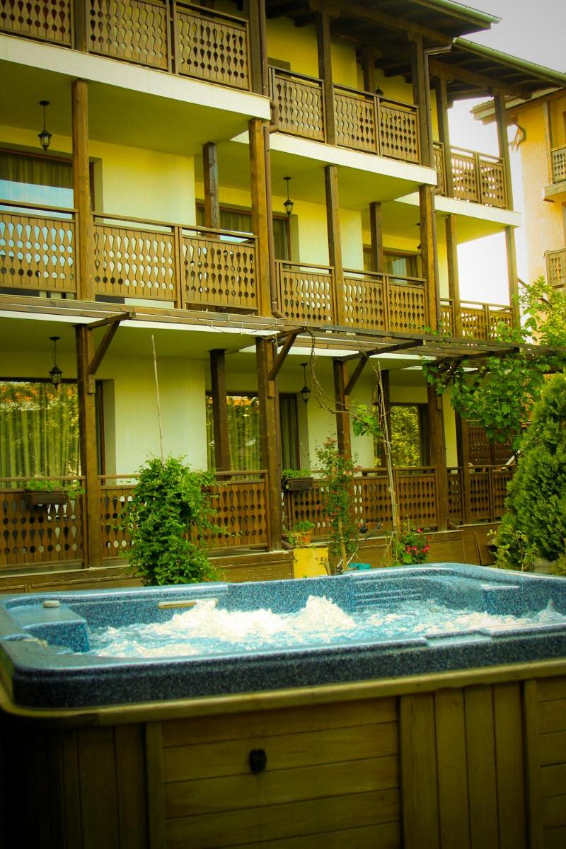 Guest House Chicho Tsane - Housity