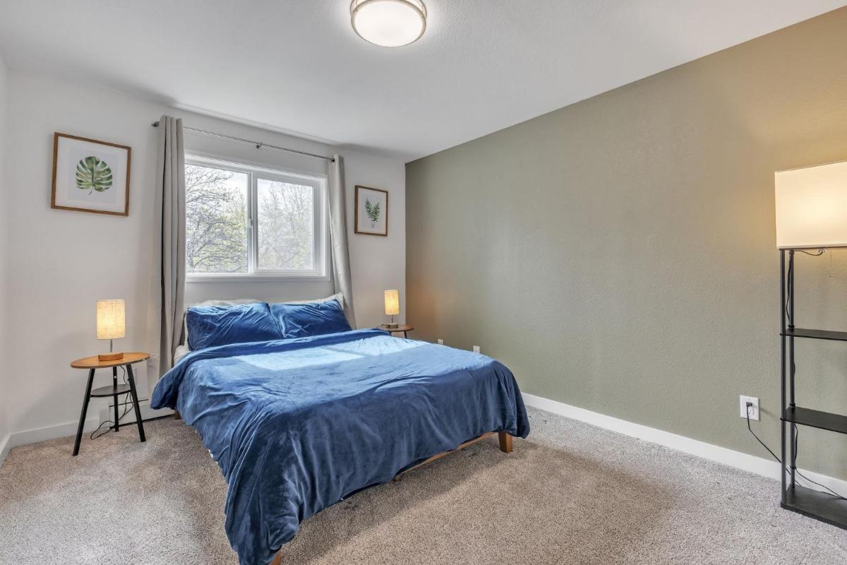 Apartment in Anchorage -10 Mi to Alaska Zoo! apts - Housity