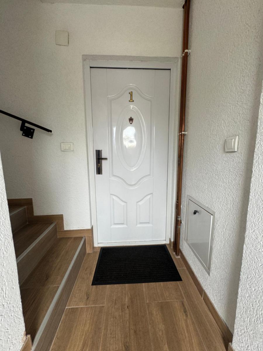 Apartmani 23 - Housity