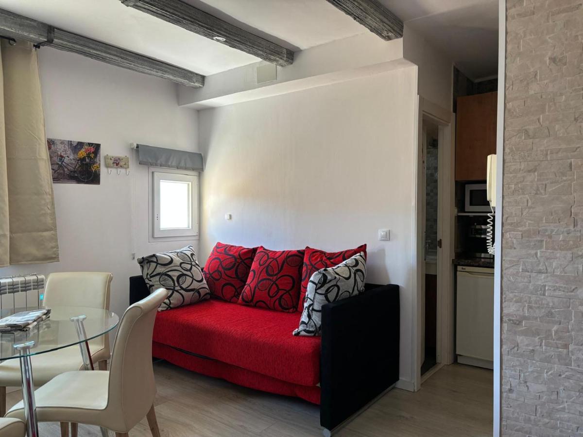 ACOGEDOR ESTUDIO FAMILIARE 2-4 Per ZONA BAJA - Housity