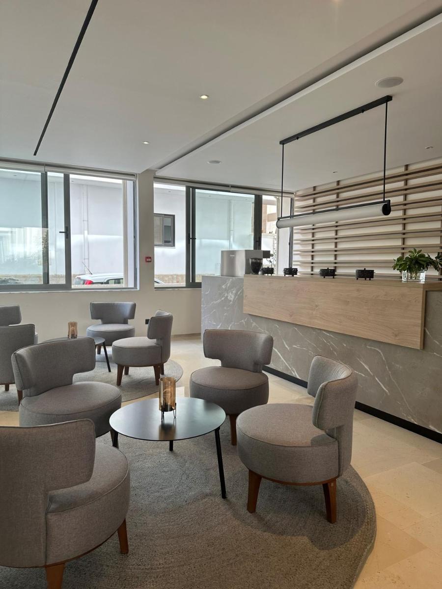 Angela Downtown Hotel - Hizvo