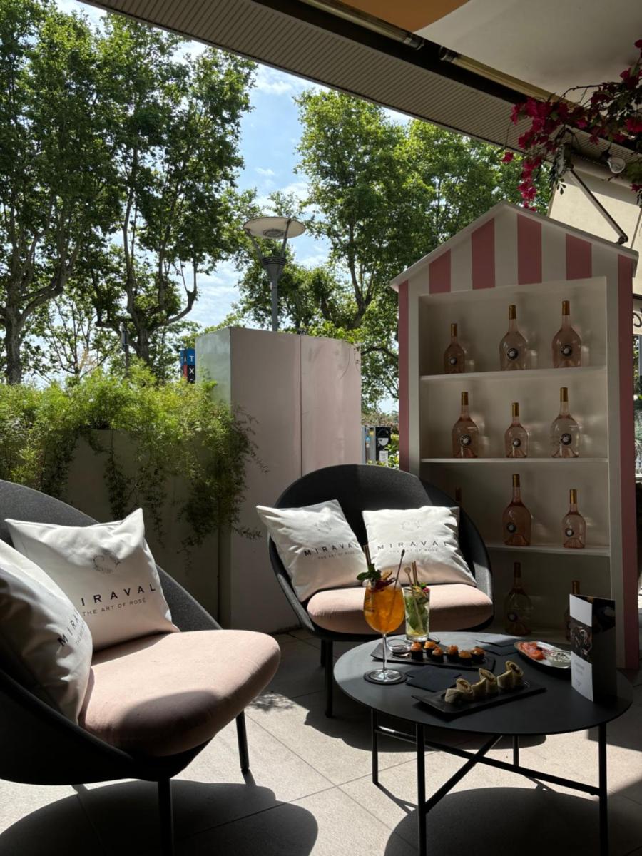Coin salon dans l'établissement Sofitel Lyon Bellecour
