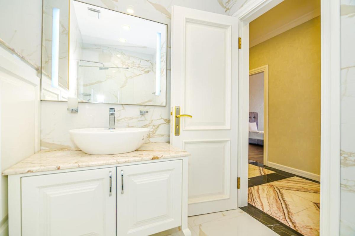 Хатаи Новостройка PORT BAKU residence nearby - Housity