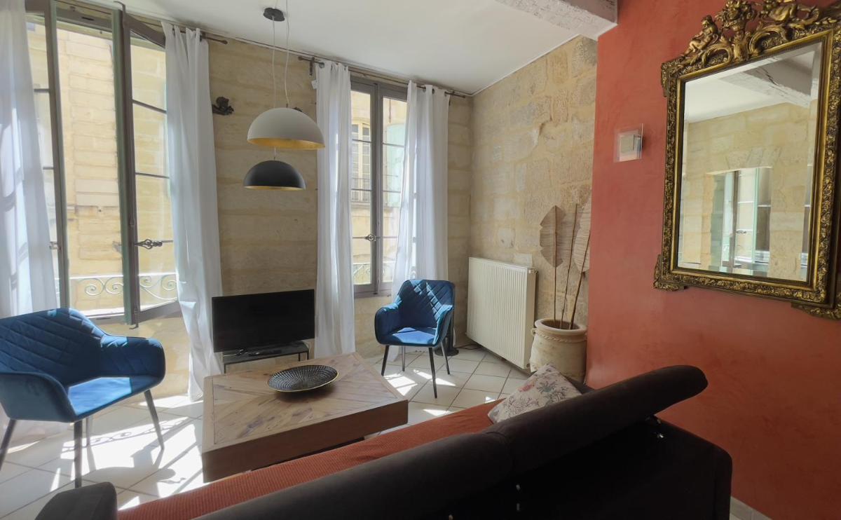 Le Cherche Midi - Appartement centre historique d'Uzès - Housity