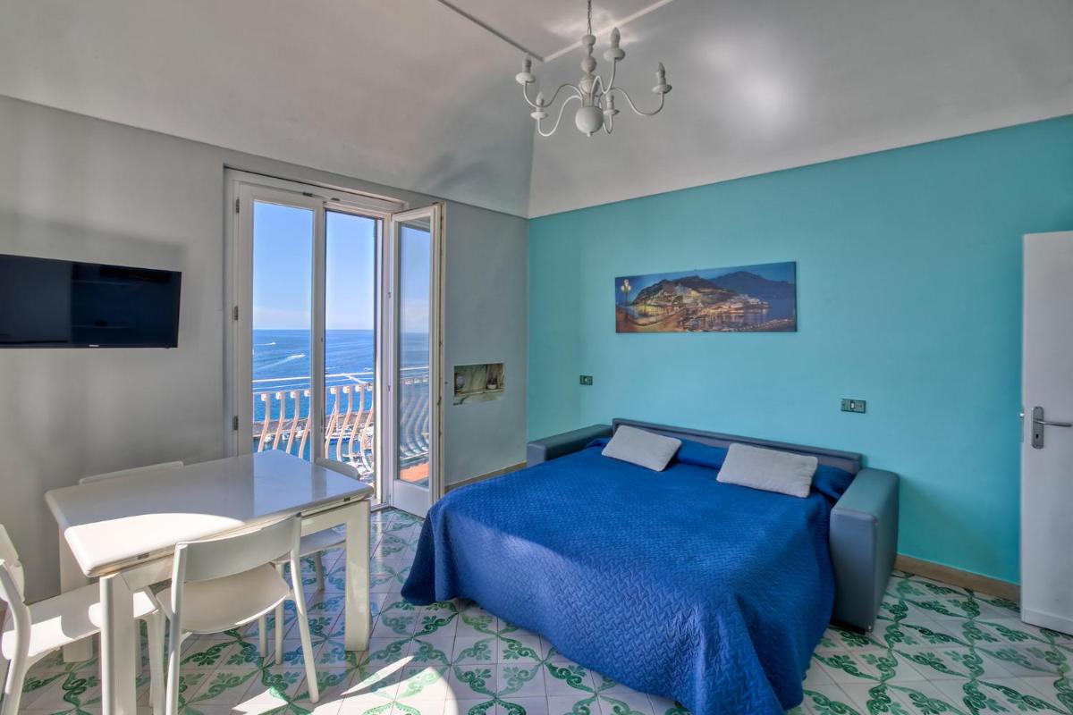 Apartments Amalfi Design Sea View accessible by 250 steps - Housity