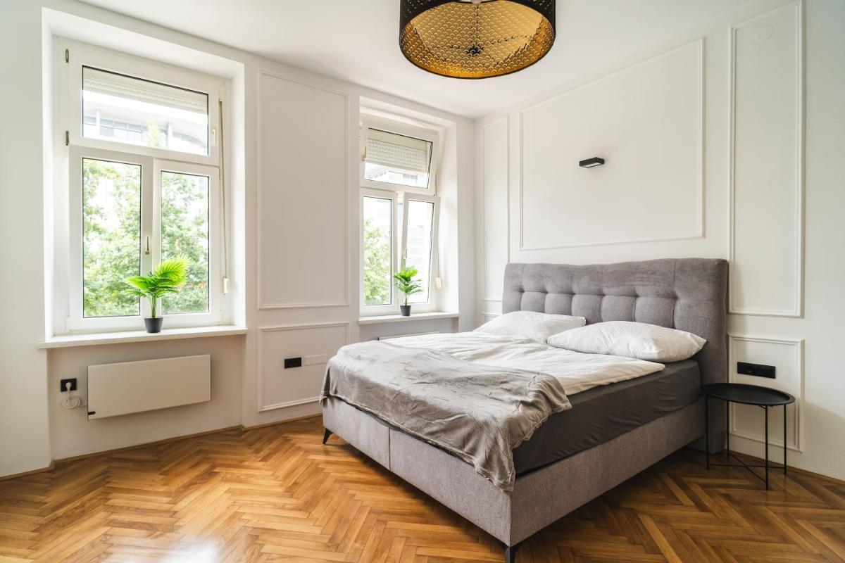 HL Apartments - Housity