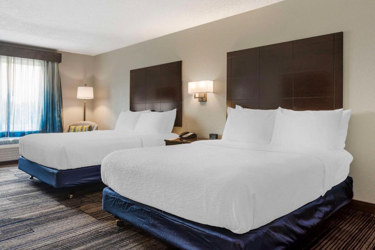 Best Western Plus Columbia Inn - Housity