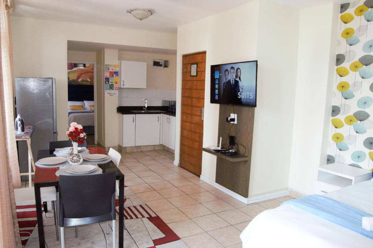 53 Oceanic( MMCoastal Retreats) - Hizvo