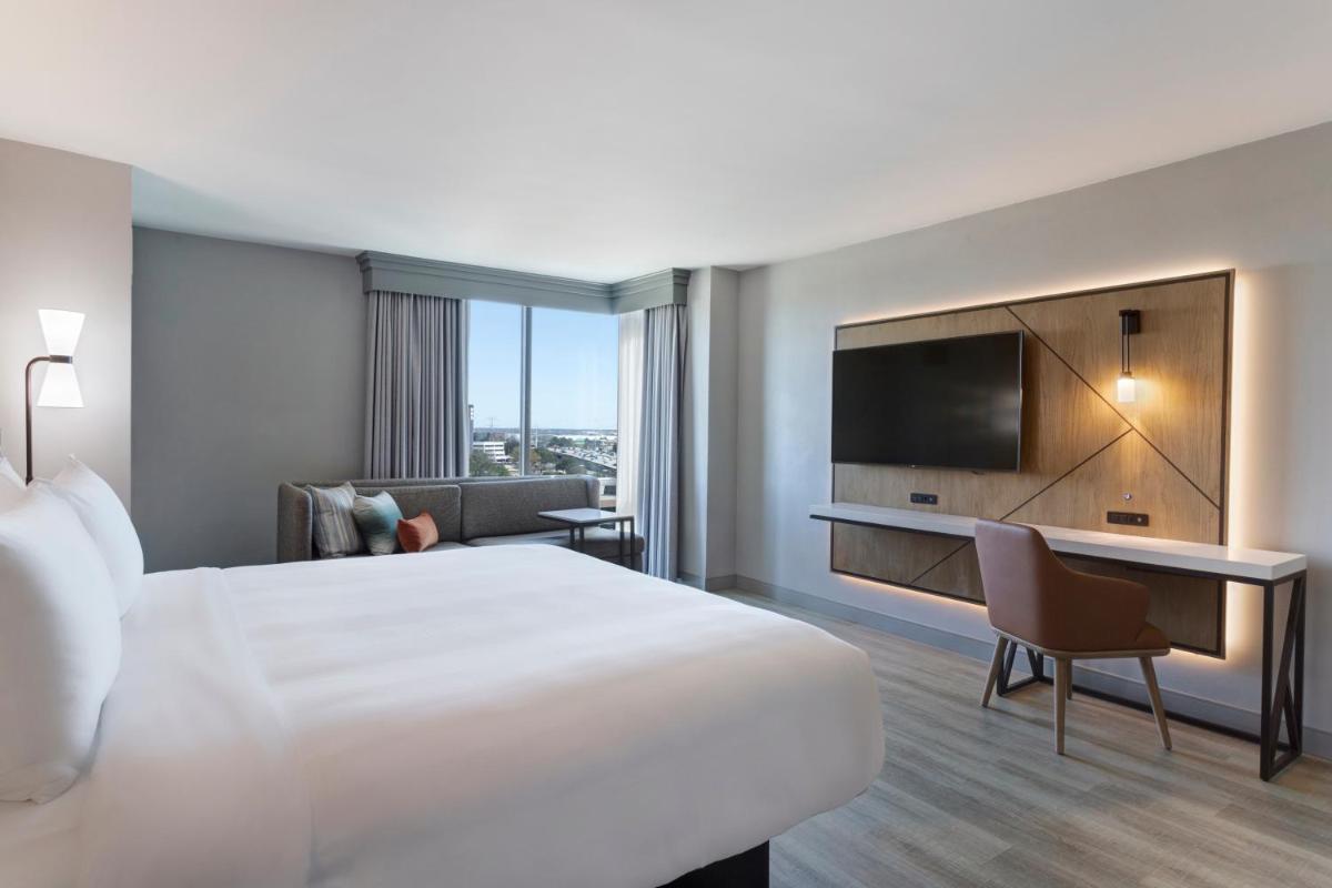 Houston Marriott North - Housity