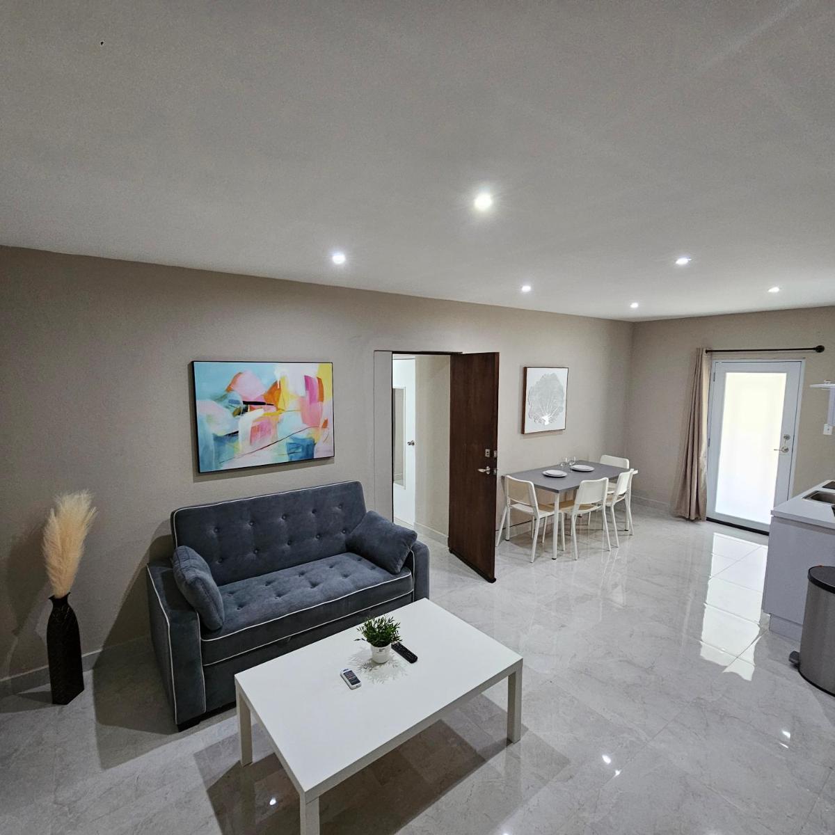 Latitude Adjustment - Housity