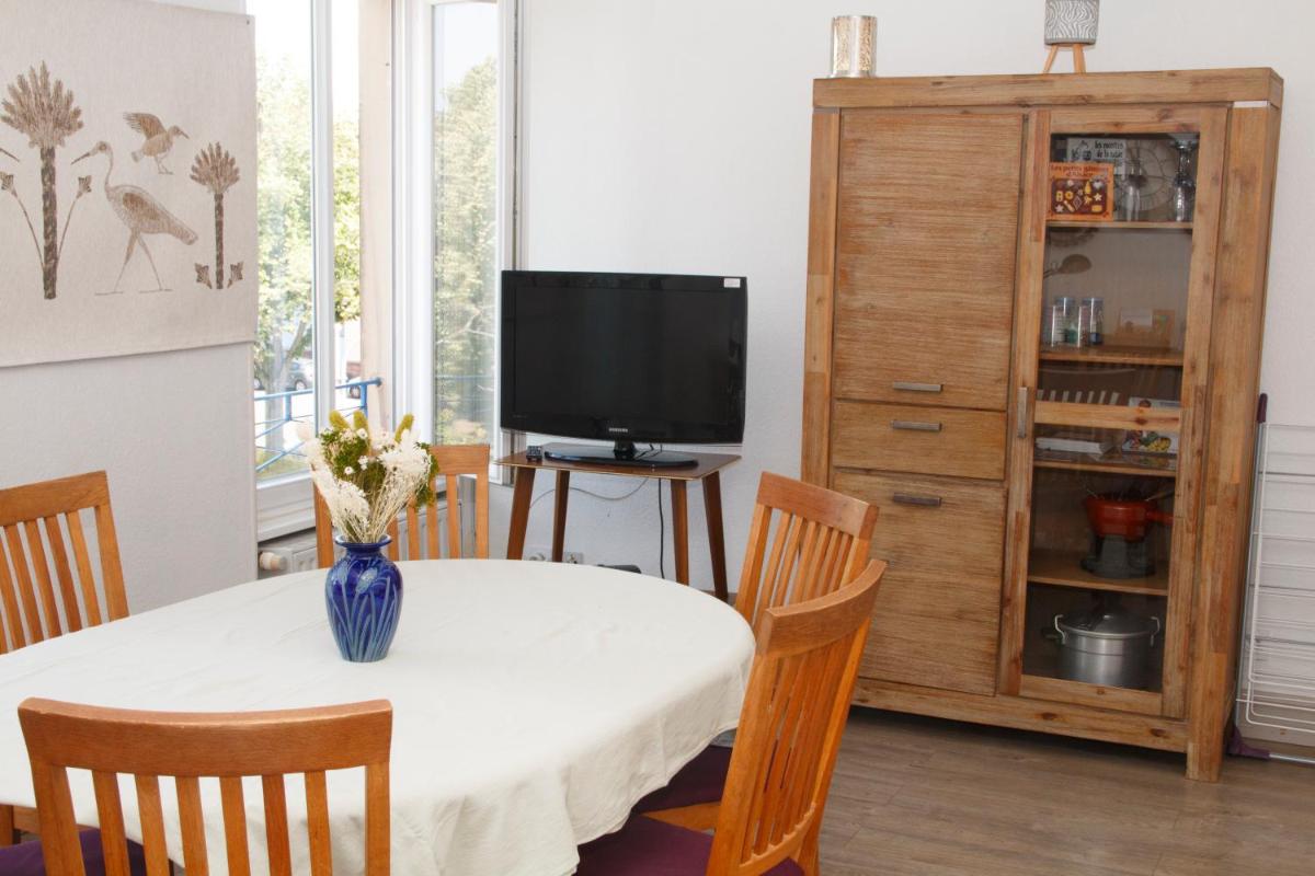 Colmar Friends and Familly guest home - COLMAR Gare - Jardin - Combles et Vous - Housity