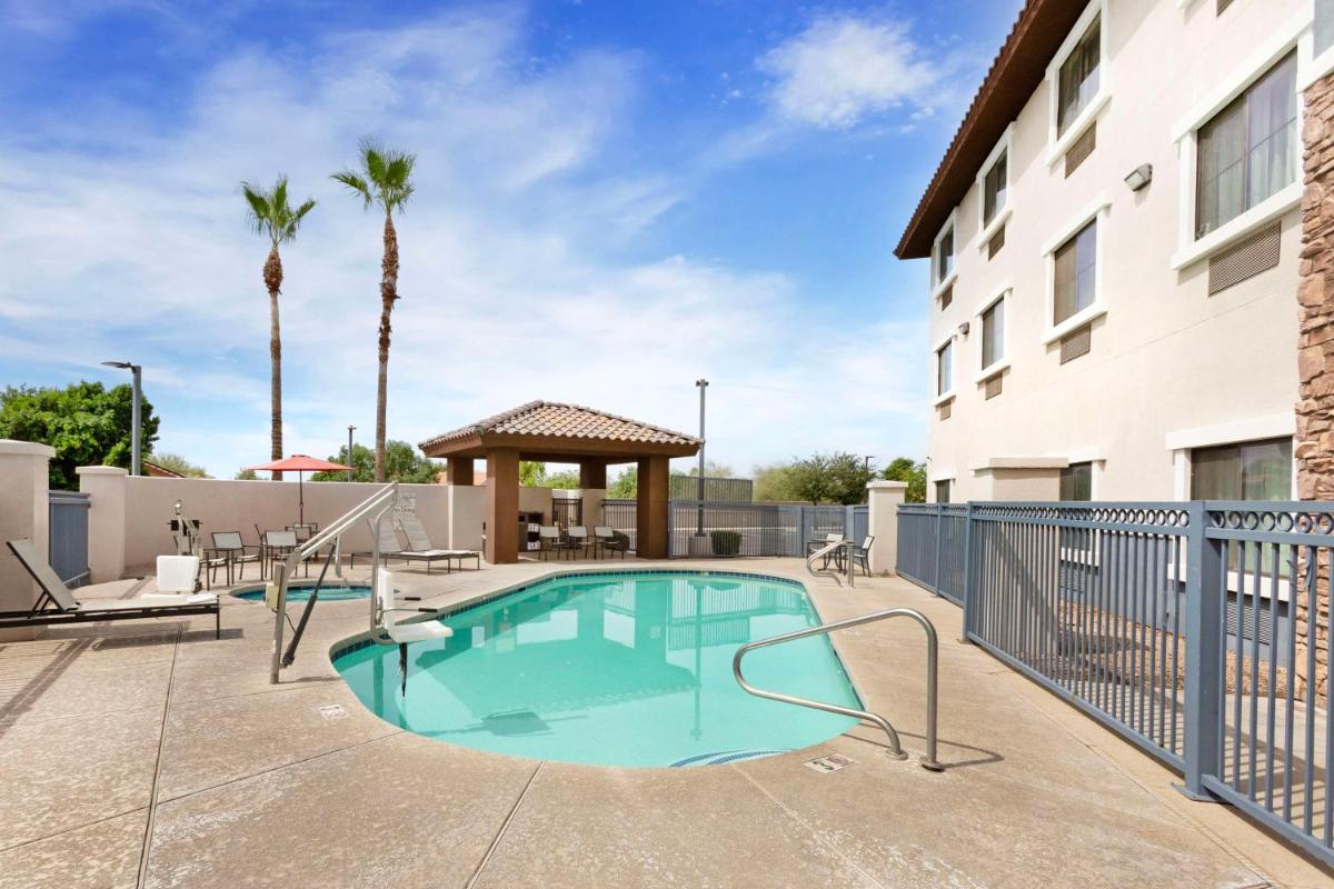 Best Western Plus Surprise-Phoenix NW - Housity