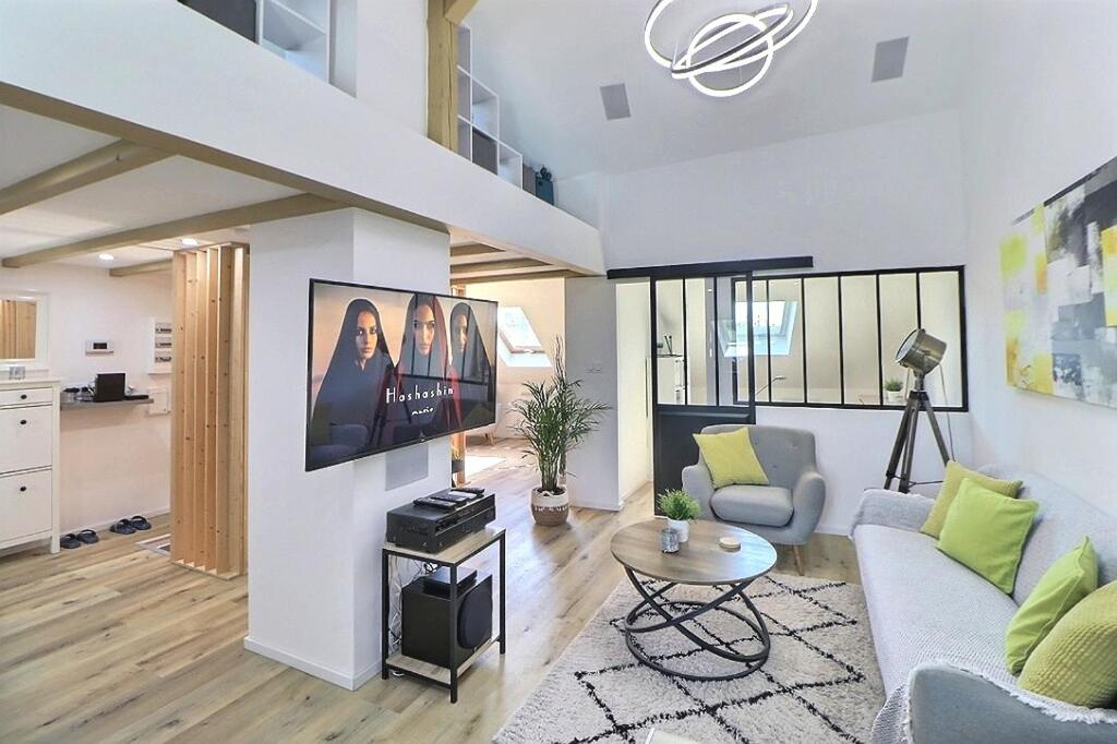 Loft ravissant avec parking gratuit - Housity